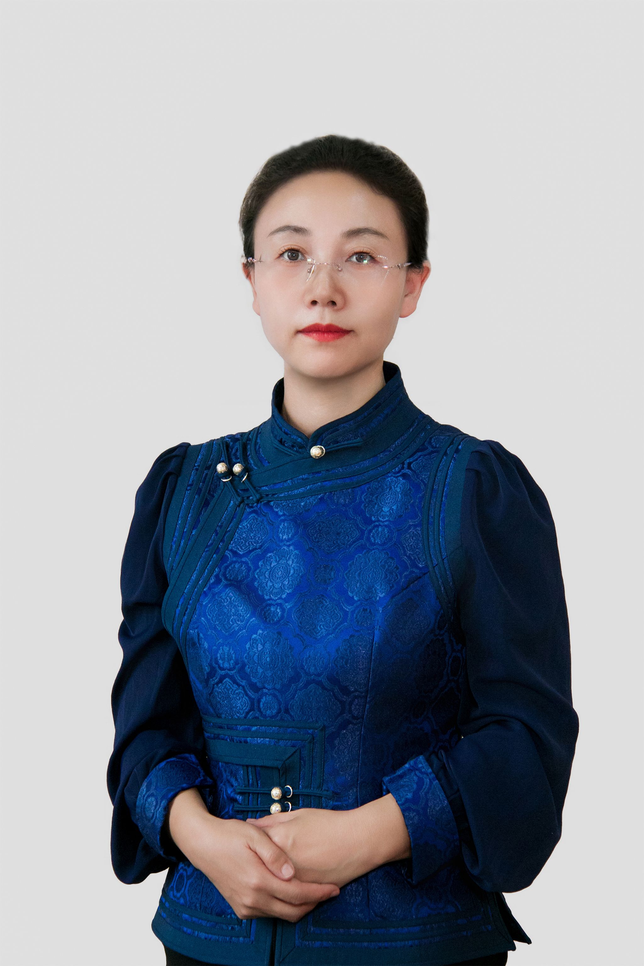 斯琴小我简介