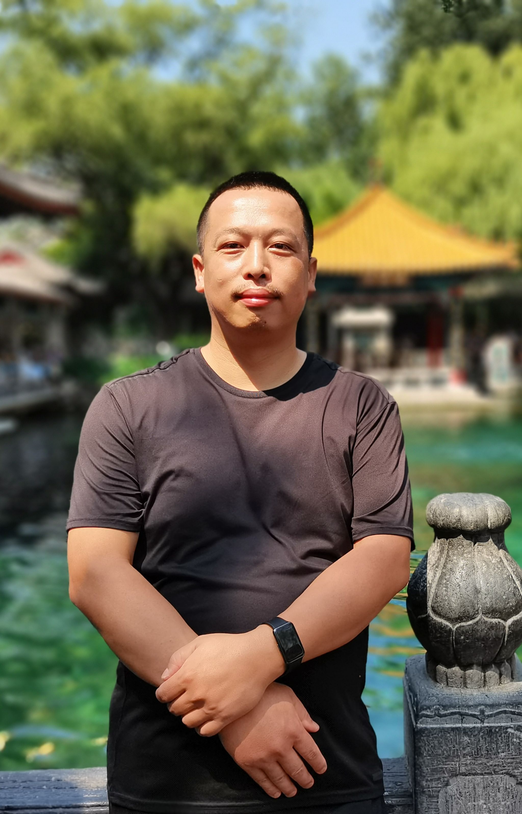 余志强小我简介